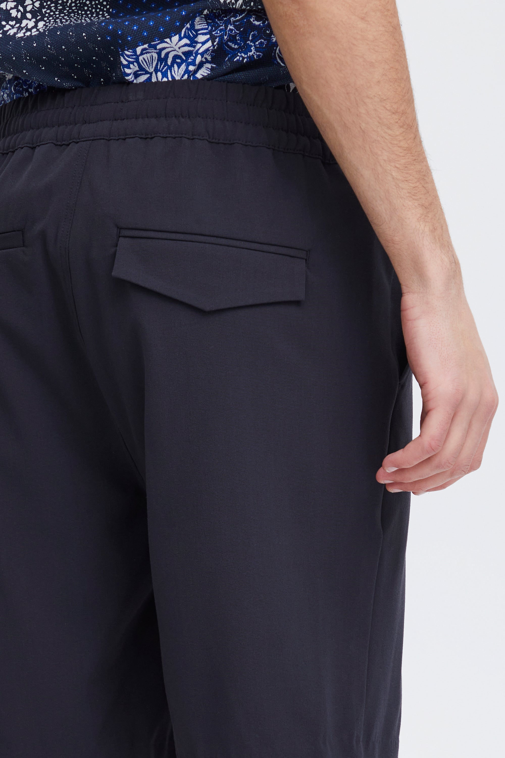 CFSAMOS TRAVEL SHORTS - NAVY